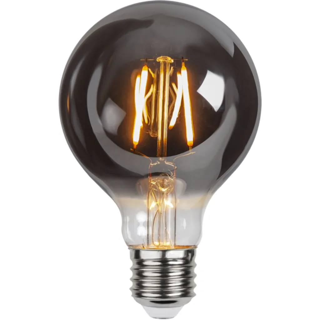 LED-pære E27 G80 røkt glass 1.8W 2100K 80 lumen v:7100228 LED-pære E27 G80 røkt glass 1.8W 2100K 80 lumen v:7100228
